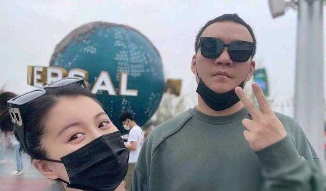 李嘉格:好声音没夺冠,但嫁给了爱奇艺总裁,如今已成了人生赢家