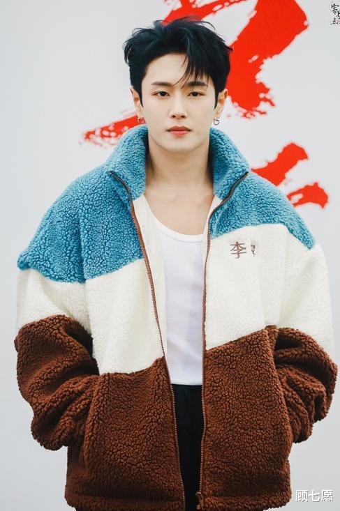 李汶翰|李汶翰和乐华娱乐解约，即将迈向新的篇章！