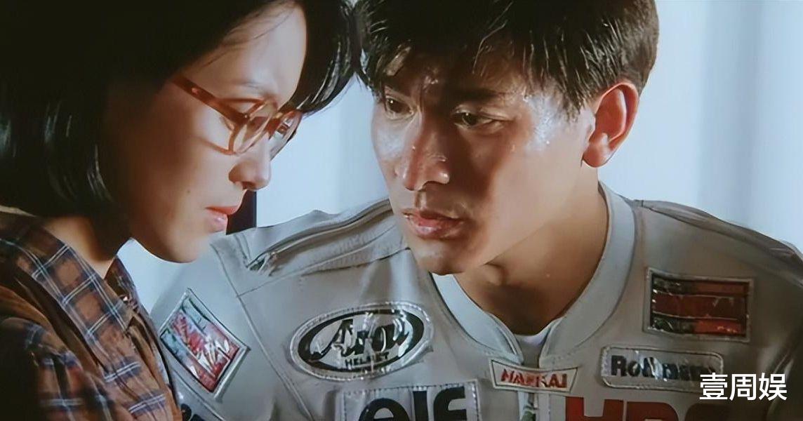 48岁梁咏琪近照曝光,知性优雅气场二米八,已嫁西班牙老公13年!