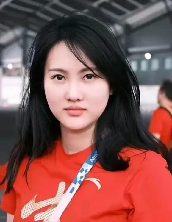 陈若琳做梦都没想到,在她功成名就之时,分别20多年亲生父母现身