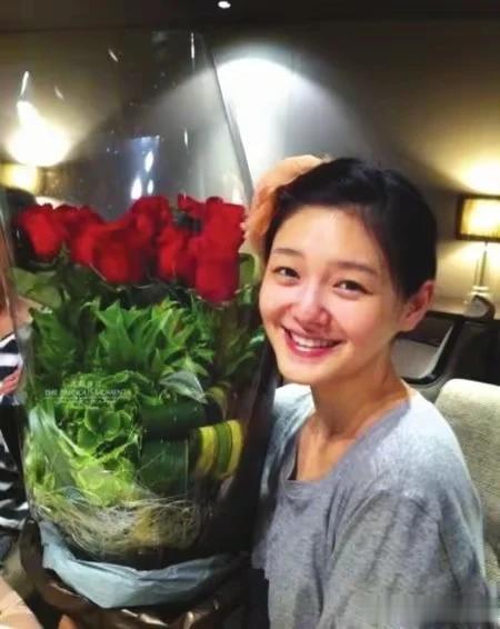 徐家姐妹：大姐居家、大S人美心狠、小S窝囊，老妈黄春梅绝非怂人