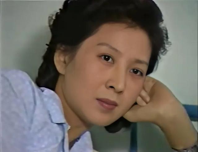 1981年电视剧《卖大饼的姑娘》的明星演员们