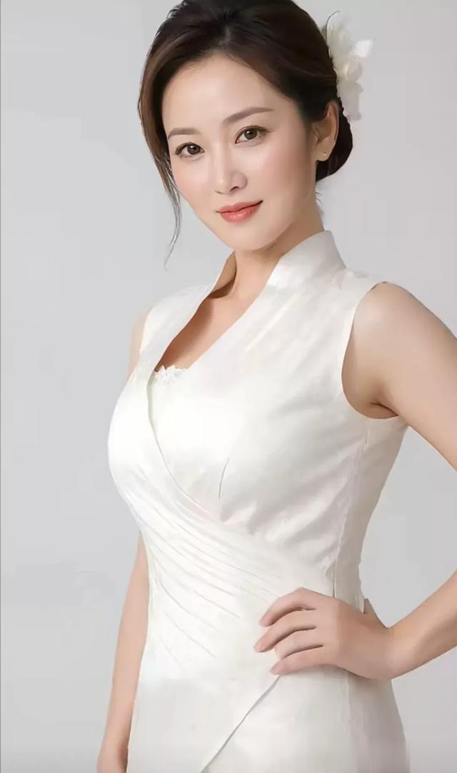 颜值秀场，完美身材——第三部