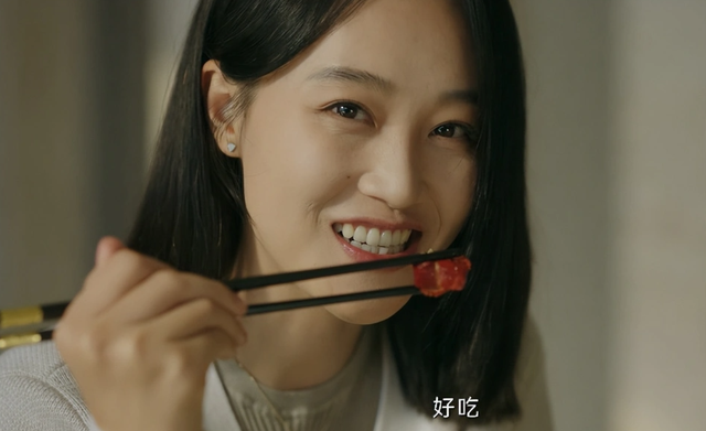 笑不活了，蓝盈盈新剧车祸残疾，我却笑死在网友评论区