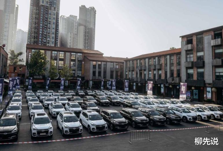 中国10万元SUV销量王：被轻视的价位，冠军已连续3个月销量超万辆