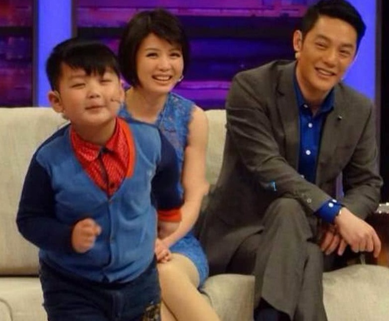 善恶终有报,抛弃妻儿娶嫩模的傅程鹏,如今活成了一个“笑话”