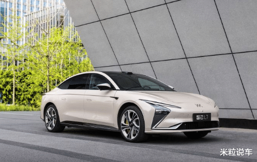 工信部完成申报：一新车量产，固态电池上车，纯电续航超1000km！