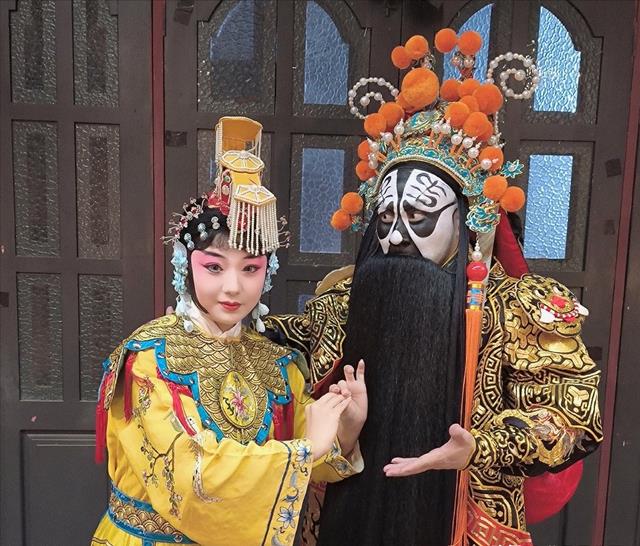 看了德云社今年跨年专场，才知郭德纲有多捧“少班主夫人”赵芸一