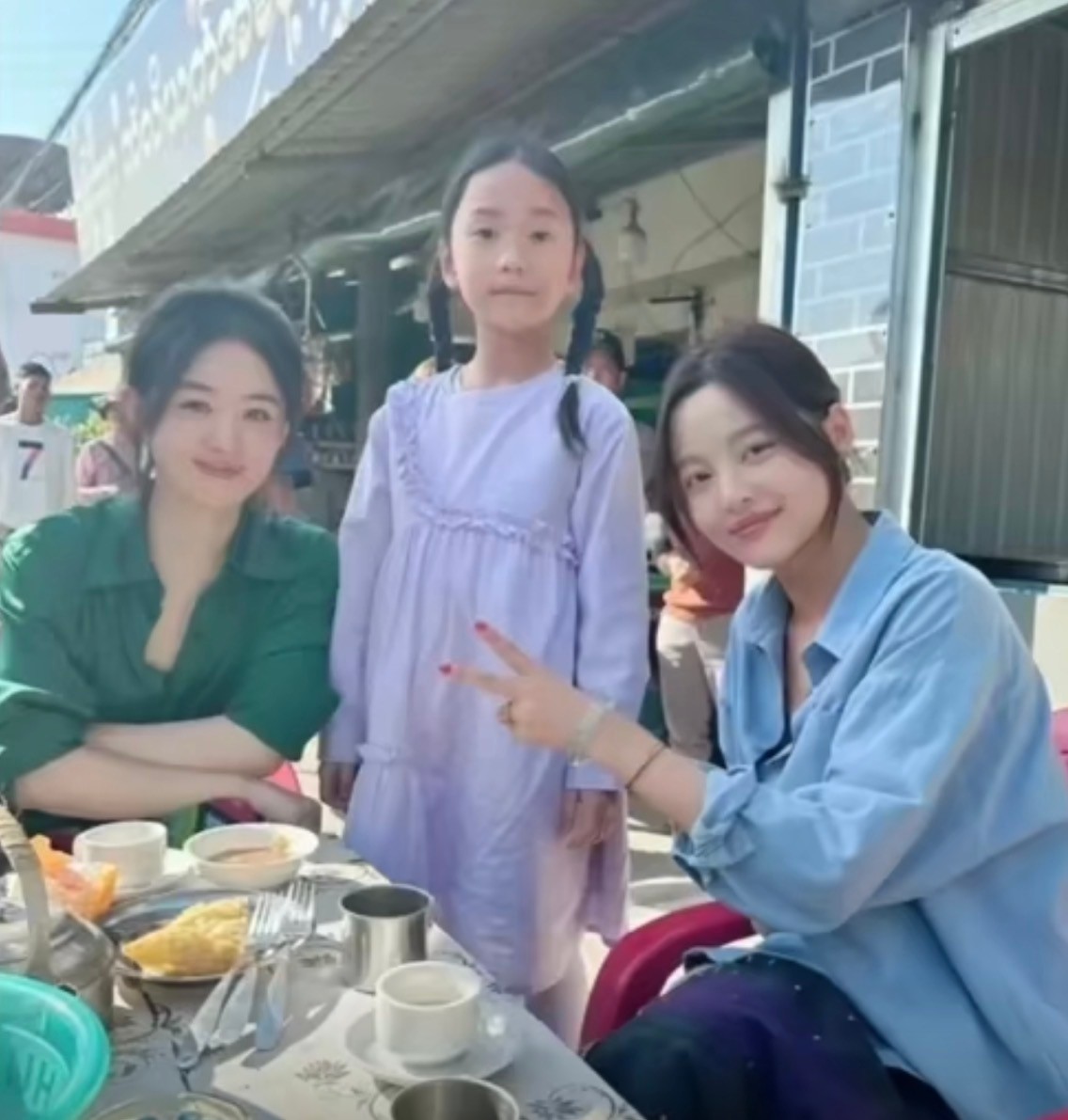 《在人间》首播将至,赵丽颖携手张一山,配角阵容强大,有爆款潜质