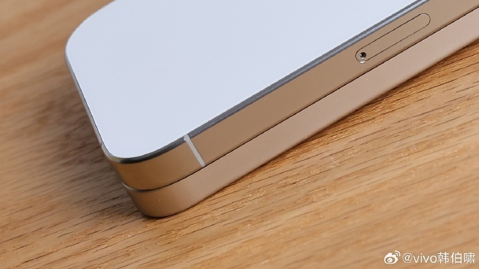 vivo X200系列跑分官宣再次刷新安卓机纪录 外观、配色、接连亮相