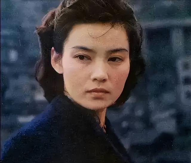 潘虹：13次夺影后，离婚38年单身无儿女，68岁却公开“表白”前夫