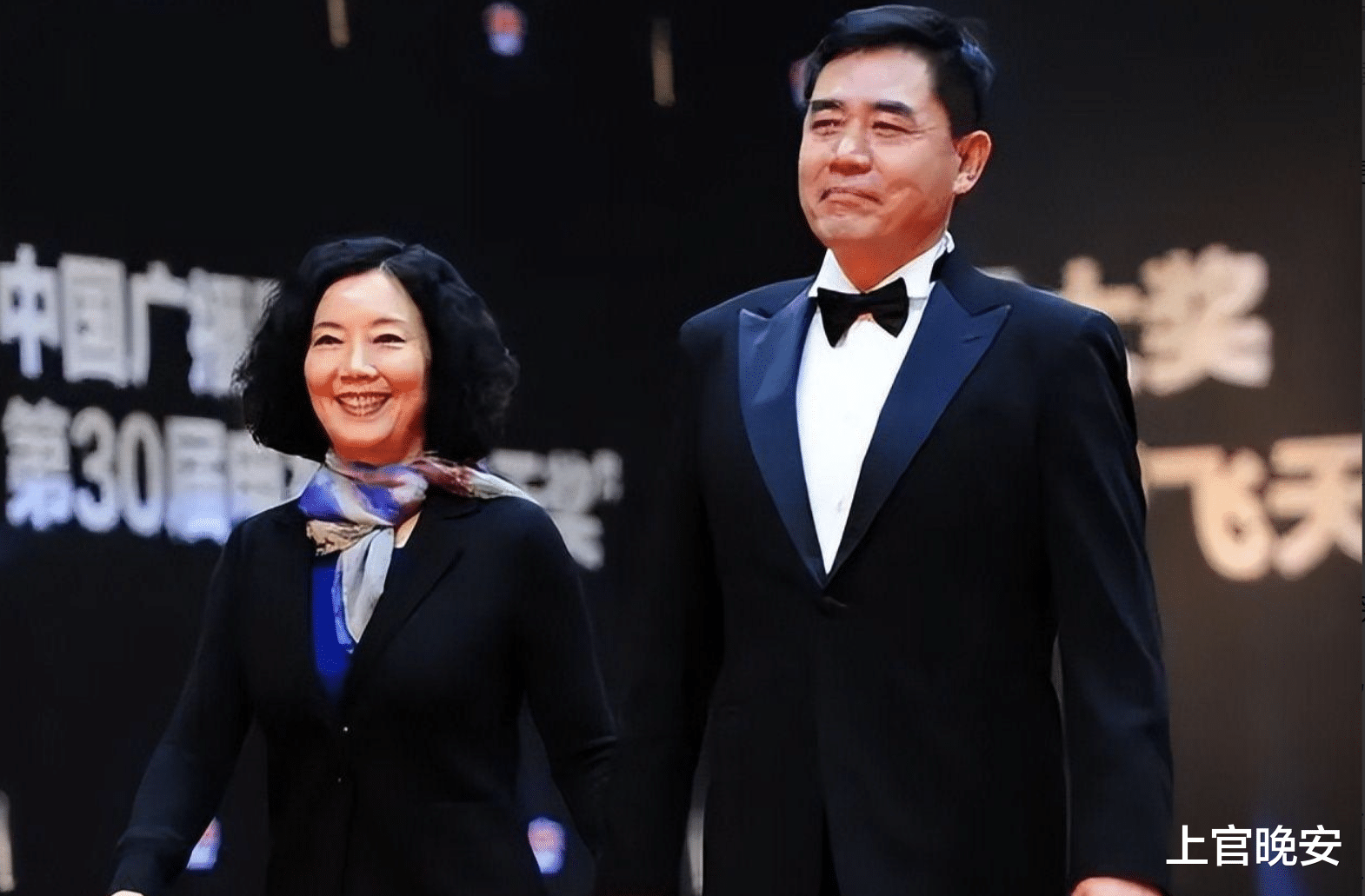 《大宅门》演员里藏了四对真夫妻,有人戏内演母子,他戏外已去世