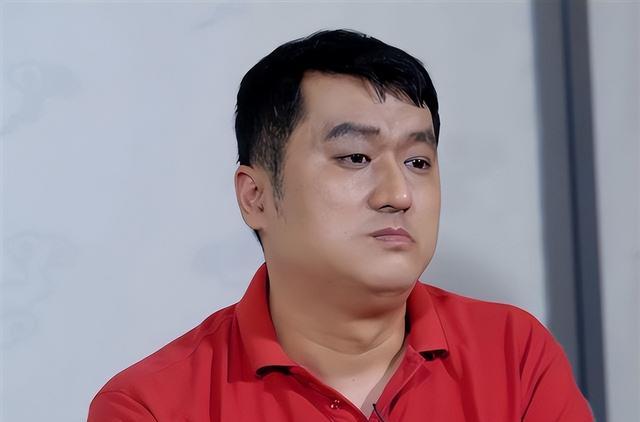 7年前那个叫板郭德纲，宣称受爱因斯坦支持的李宏烨，如今怎样了