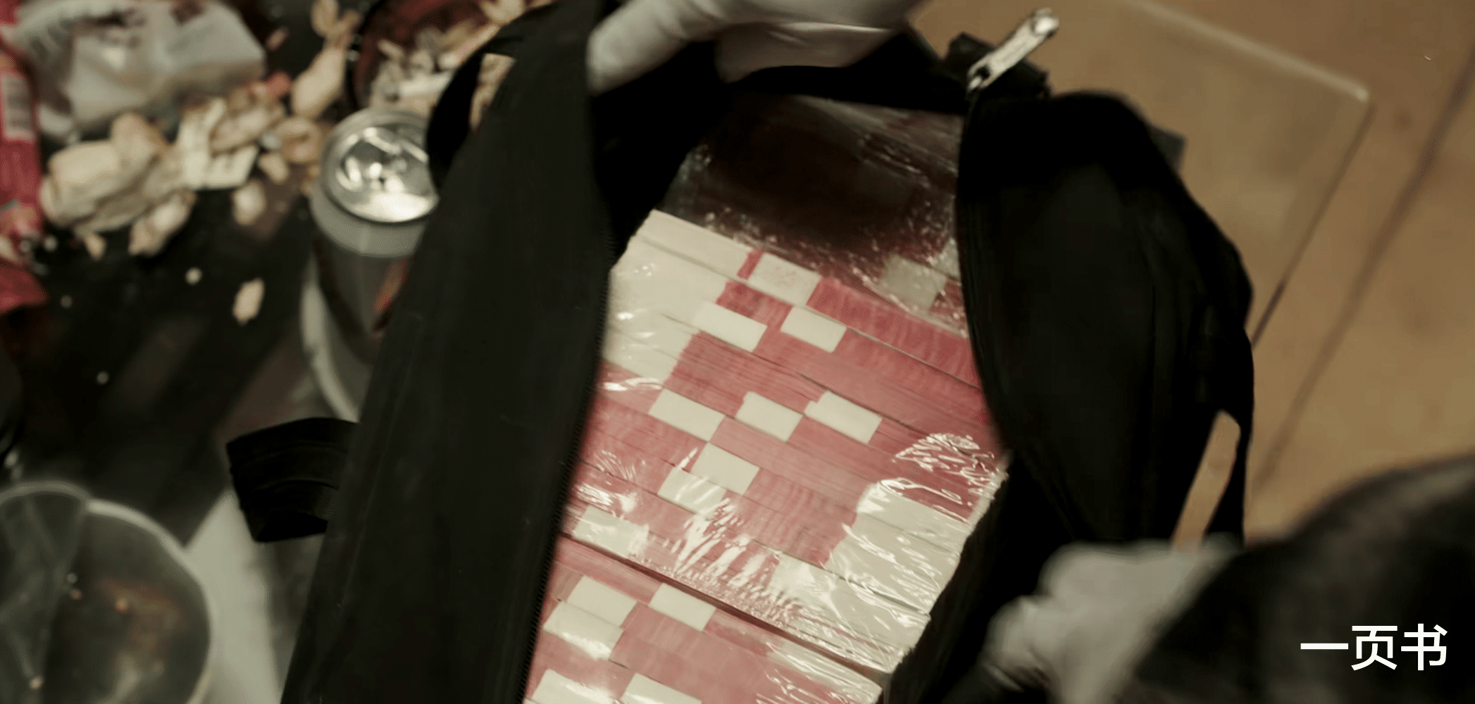 《黑白决》直到谭一笑爬上姜皓的床，才明白，马文文为何不愿被救