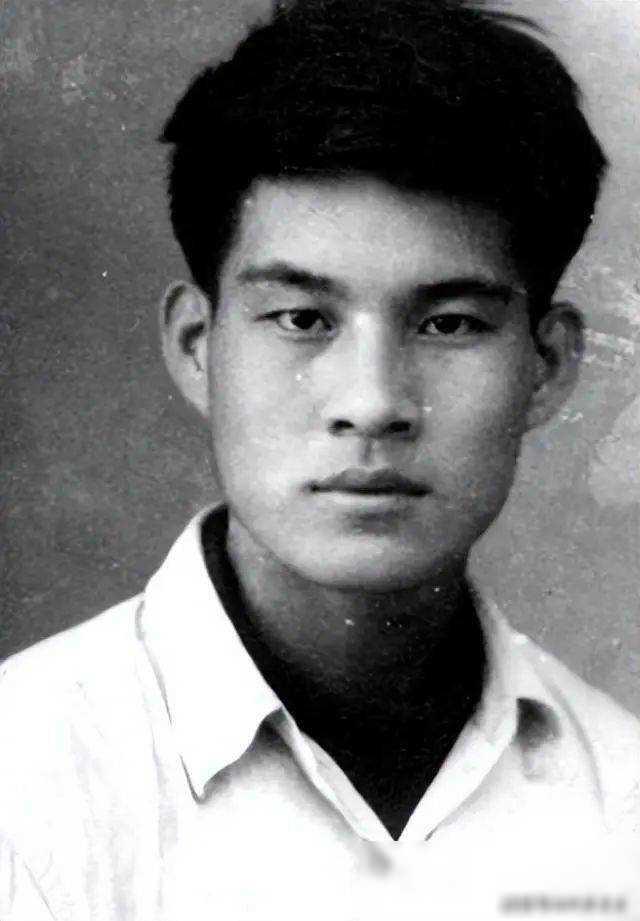 一代传奇离世,癌症晚期遗憾终,子女皆成骄傲继承衣钵!