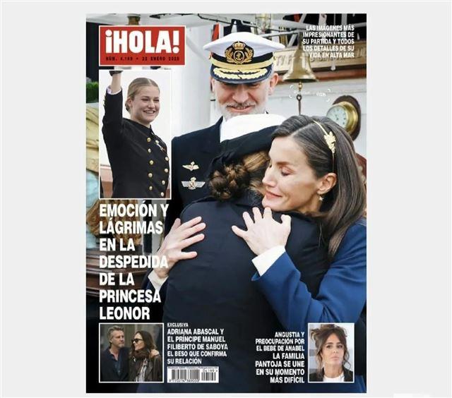 莱昂诺尔公主远洋后首次露面，身旁男生帅气凌人，贴心为公主拿帽