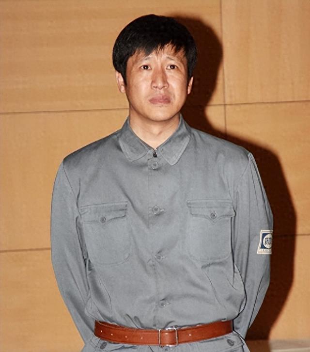 国家一级演员张国强:因穷被前妻抛弃,后娶郭京飞旧爱,今很幸福