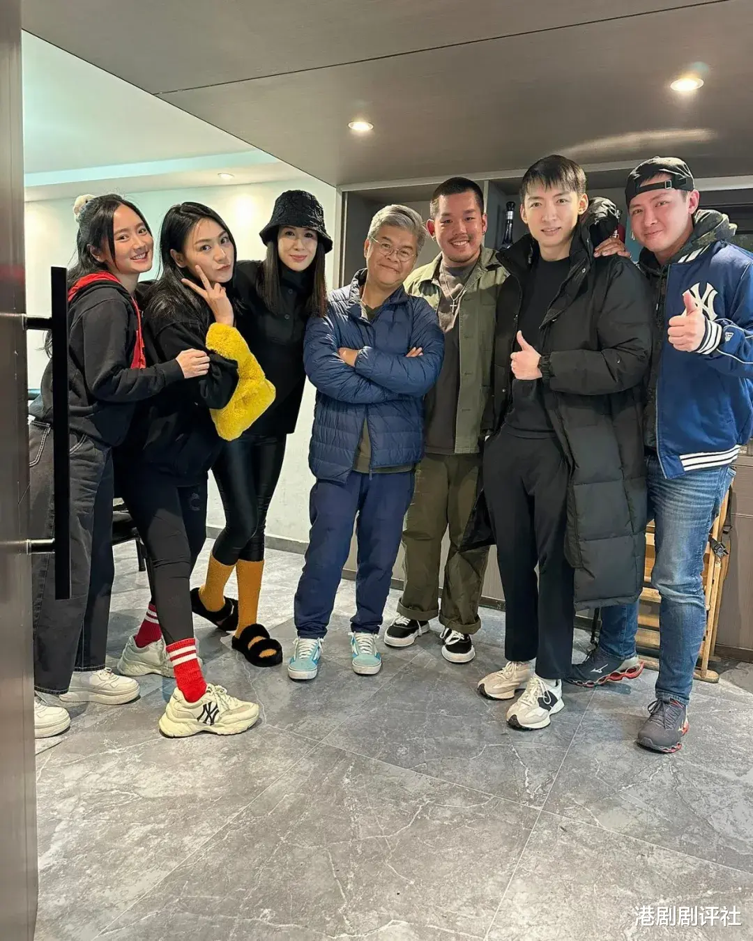 TVB男演员离巢后转战内地拍戏,大赞剧组待遇好,称要以新人姿态虚心学习