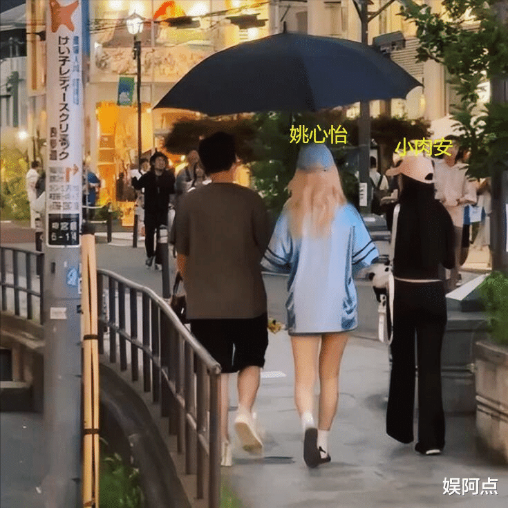 真壕气!王思聪日本音乐节开连环香槟礼炮,懒懒火速赶赴陪伴男友