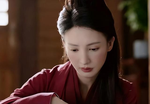 金晨的尴尬折射多少演员的无奈:时代抛弃你时,连招呼都不会打