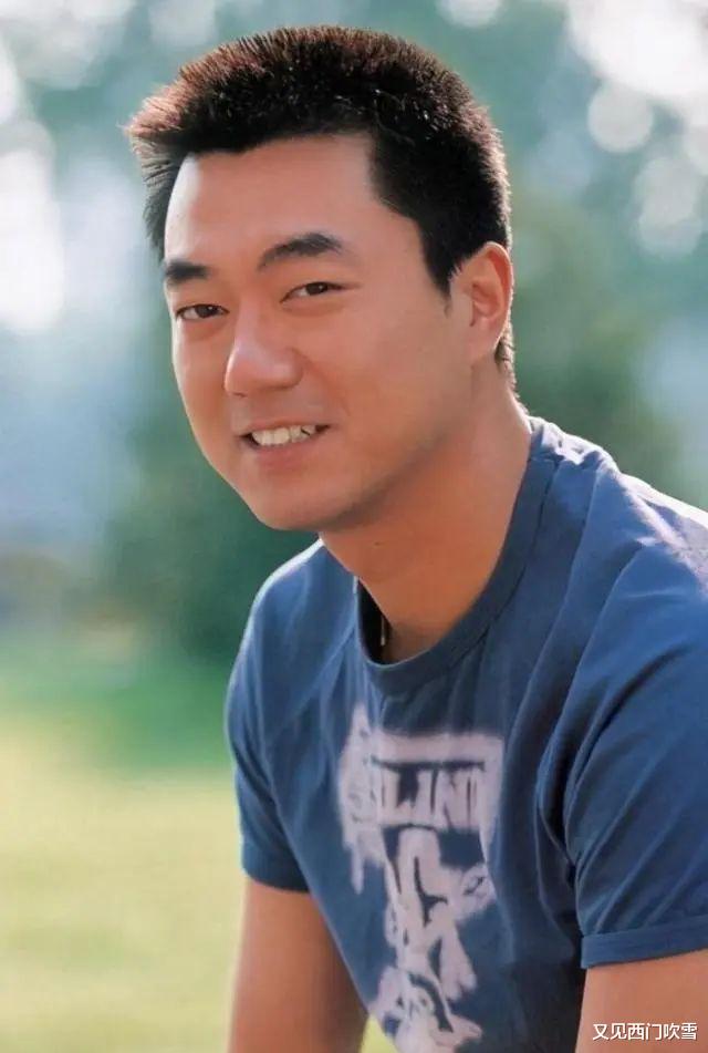 董勇:演了一辈子警察,穷得靠香妃刘丹接济,45岁被嫂子“逼婚”