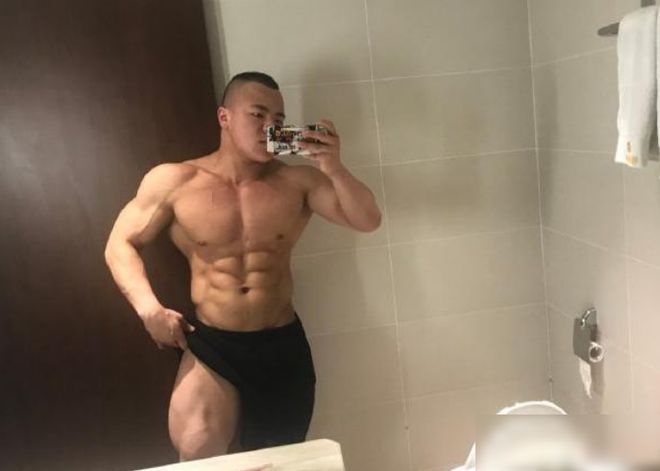 岳云鹏成功减肥？健美版小岳岳走红，网友：有啥理由不努力呢？