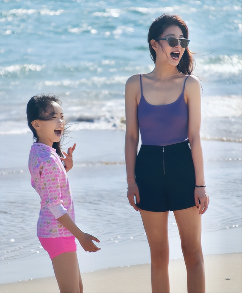 半老徐娘只服这6位，风韵犹存，婀娜多姿