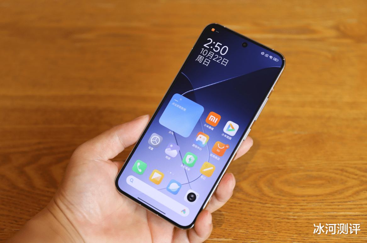 小米14与小米13，不同预算下的选择，性能、摄影、屏幕全方位解析