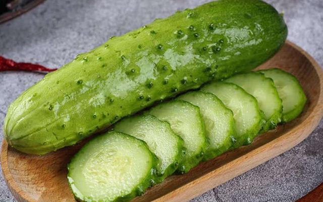 4种黄瓜不要买,都打了激素,教你4招识别问题黄瓜,关键看这里