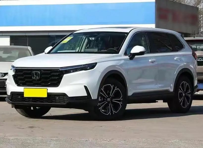 荣放、CR-V太贵？15万多买近4.8米SUV，全系7.9秒加速油耗4.3L