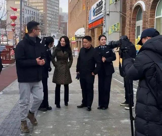 哇！汪峰女友森林北在新疆被偶遇，这颜值气质确实可与章子怡相比！