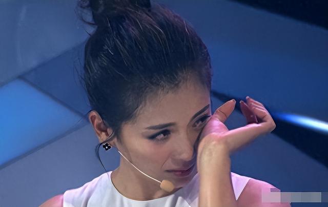 大瓜!“国民贤妻”拍一部睡一部?和已婚男“帐篷里”聊夜光剧本