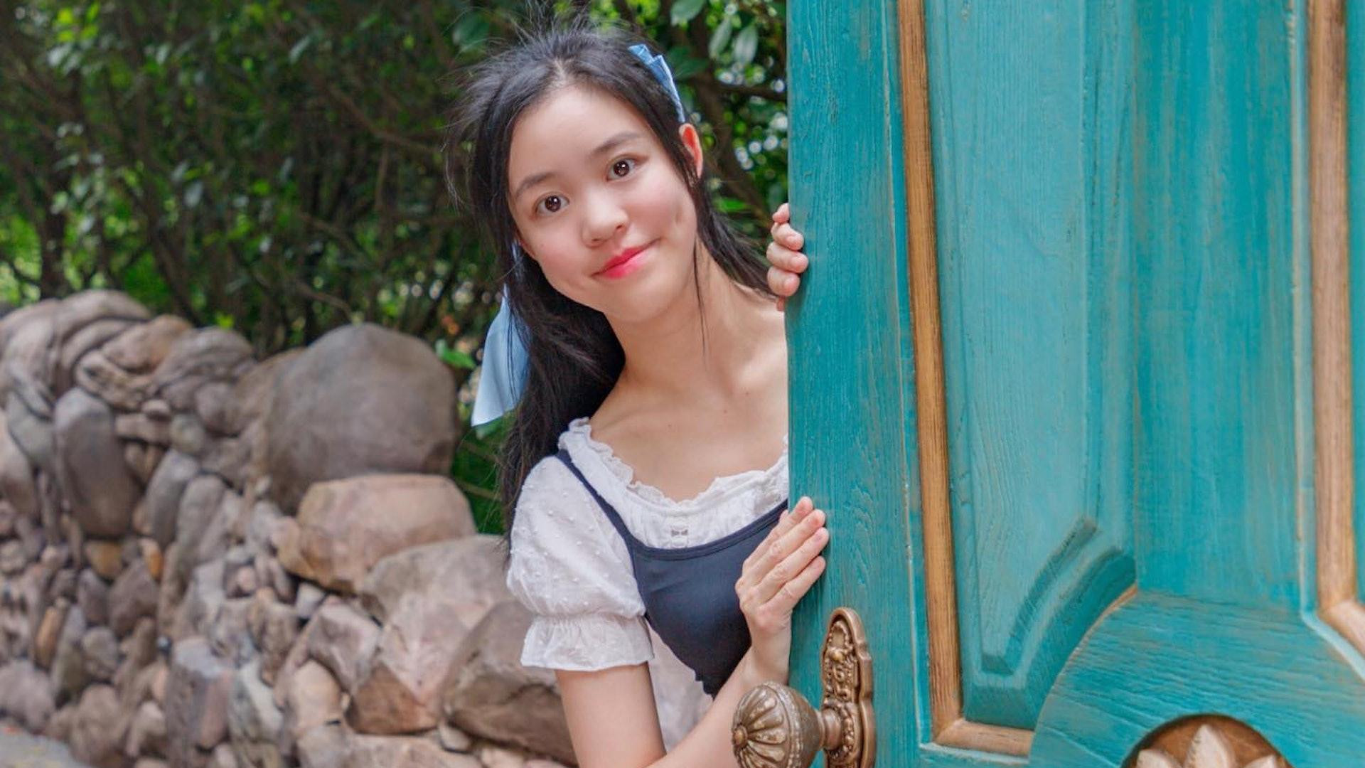 刘銮雄21岁女儿开舞蹈学校，占地面积744平方米，获父亲出资赞助