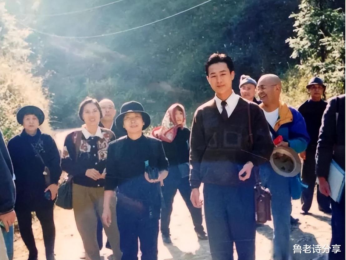 狂飙开播一年,张颂文也走上了迟重瑞的老路?果真让张小斐说对了