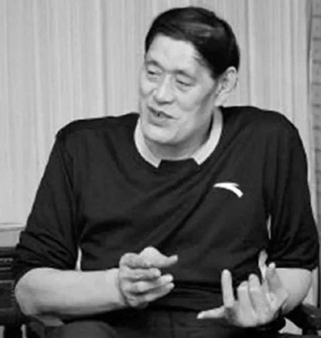 穆铁柱的最后一天：健身过程中突然晕倒，抢救4个多小时后离世