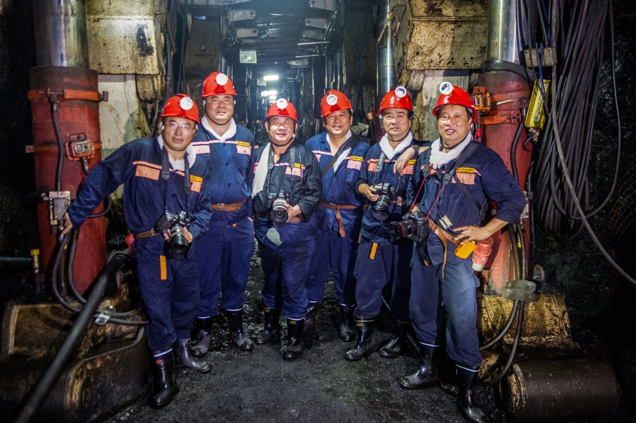 窗户纸戳破,一国企招600名大专学历井下操作工,超8000人报名