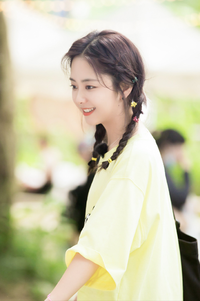 双马尾松韵,可爱涅?