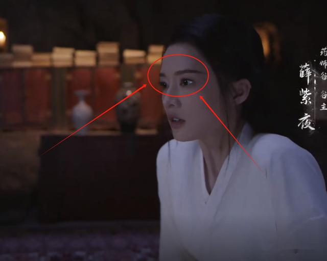 全程张不开嘴，表情僵硬，34岁李沁带来古偶女神“教科书式”演技