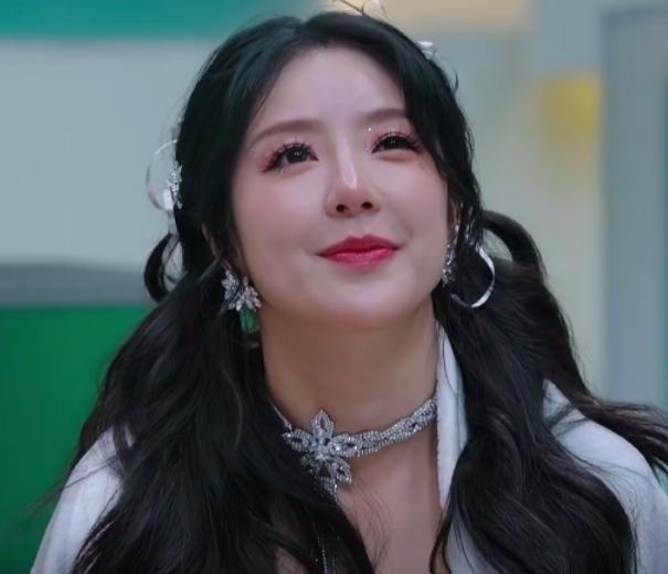 《浪姐5》8位女星卸妆前后对比:韩雪判若两人,周扬青把我看愣了