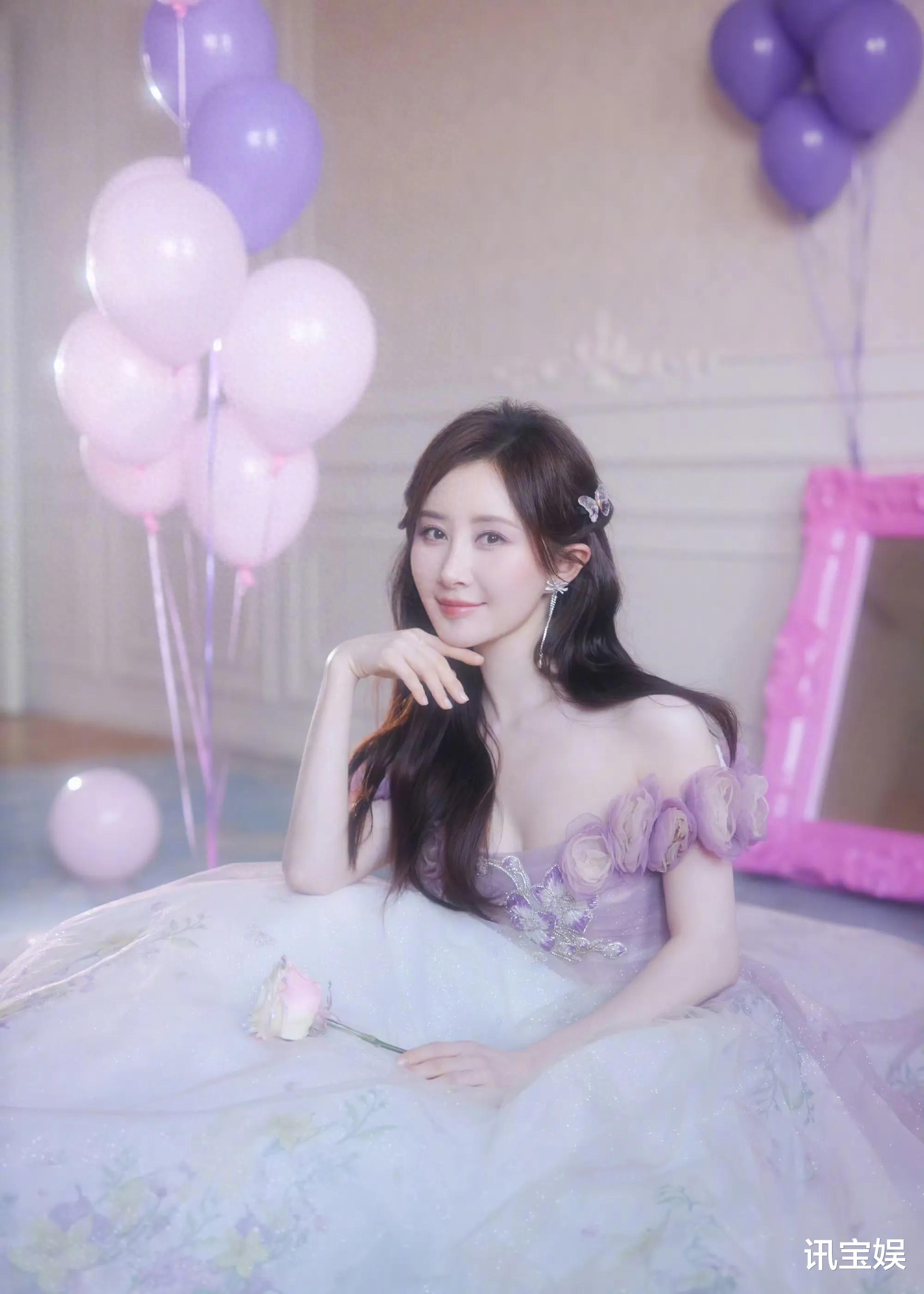 37岁舒畅晒开机照，时隔7年再进组，网友：终于不是321上链接了