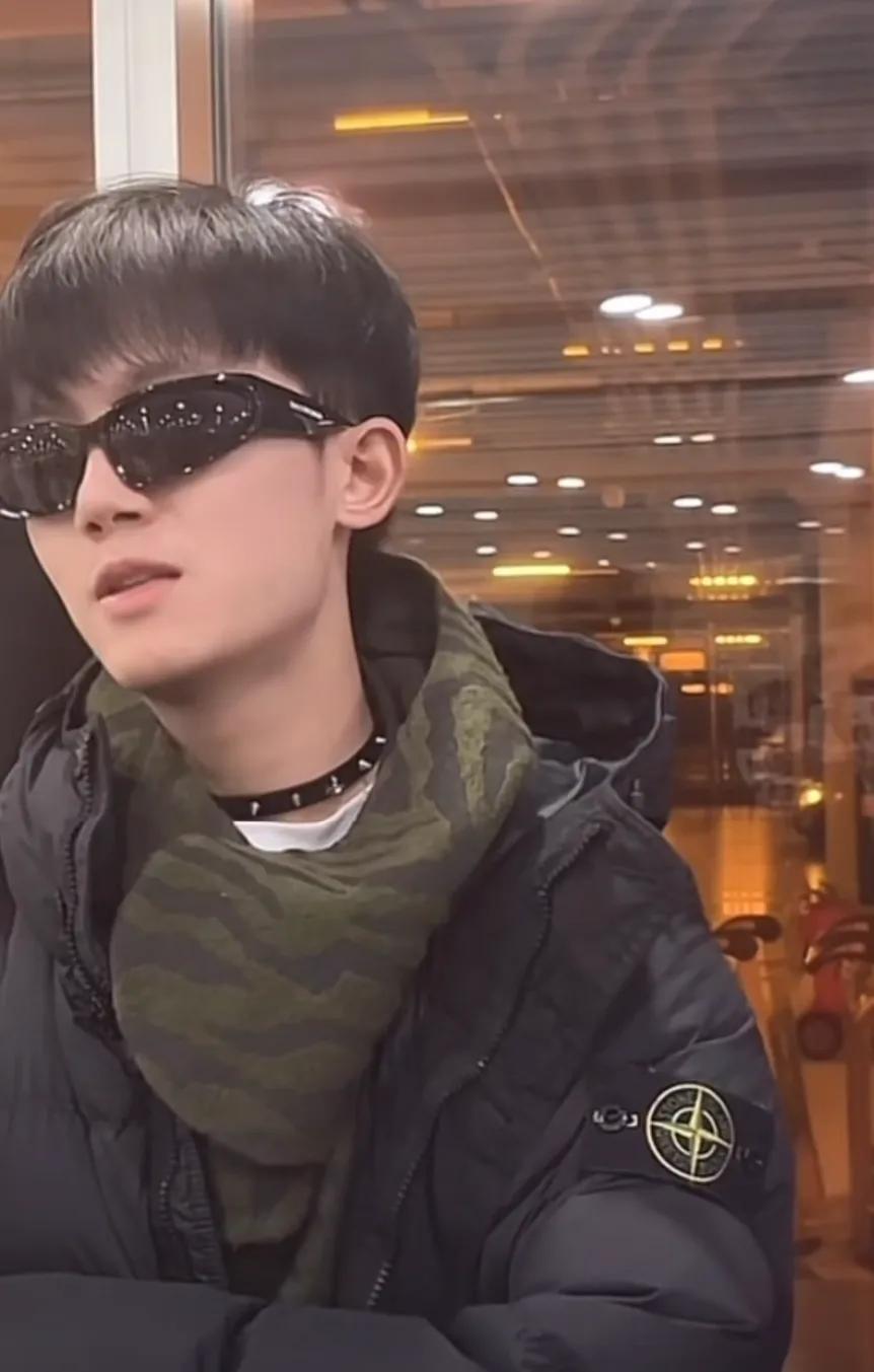 闹大!马天宇连夜大量删文,李明德收到死亡威胁,扬言要鱼死网破