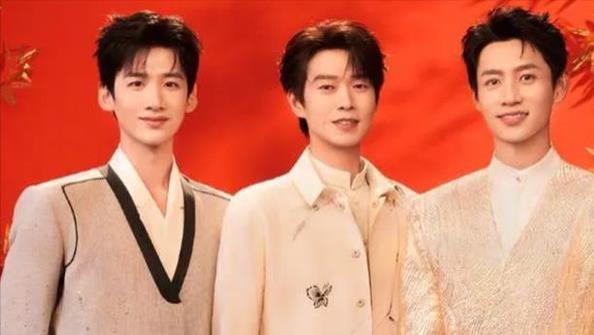 曝2025央视春晚彩排！看完到场的明星，今年收视率有保证了