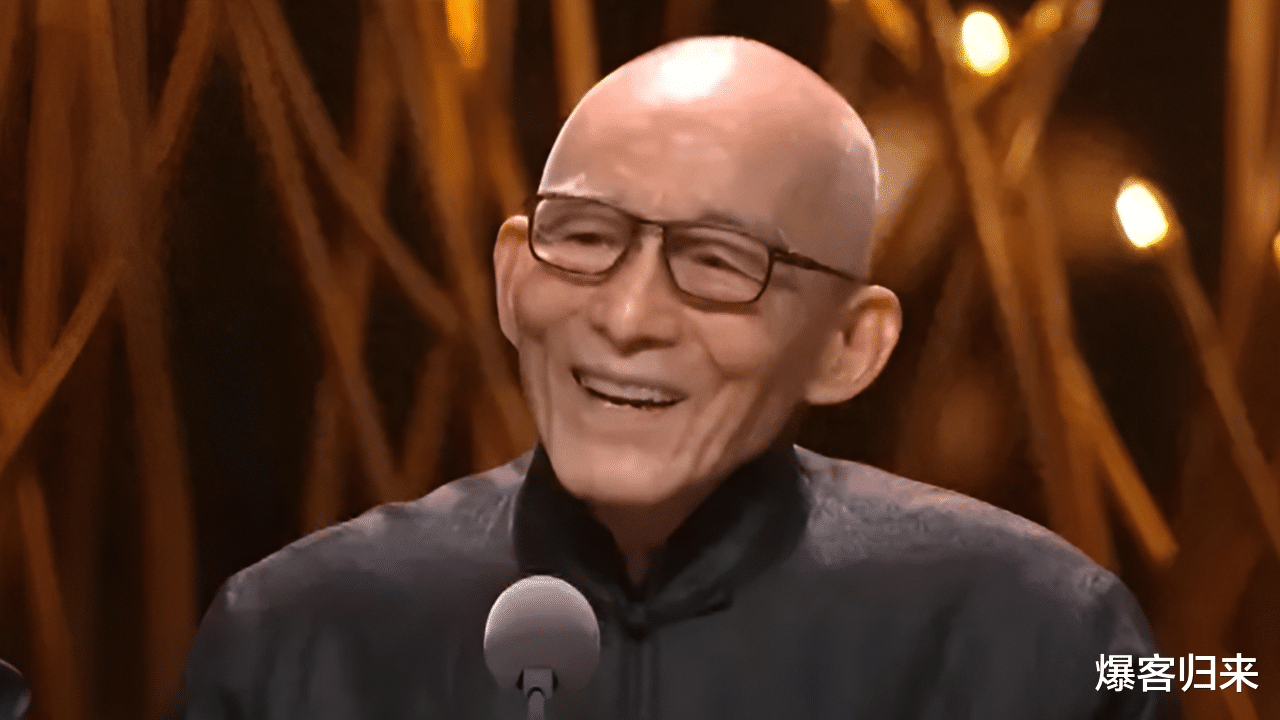 游本昌主动让出白玉兰奖申报，老艺术家展现大格局，力挺后辈人才