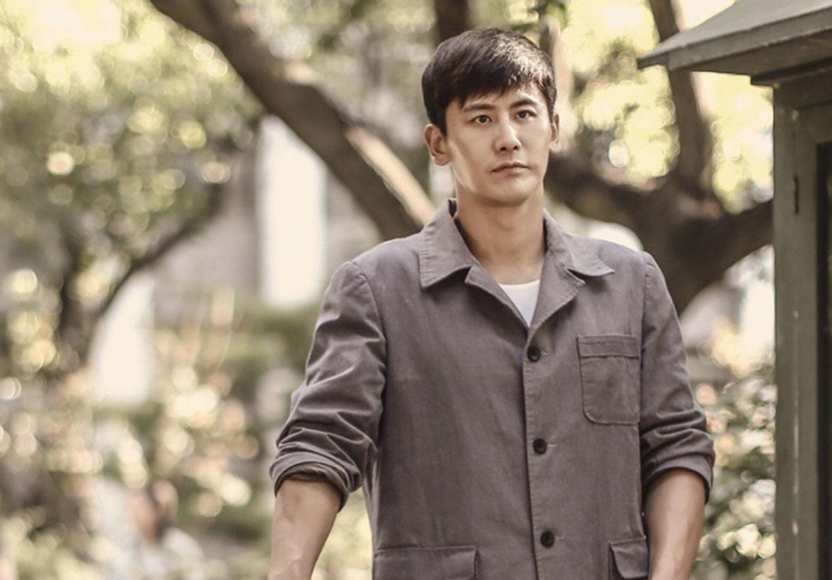 今晚开播！48集年代大剧来袭，老戏骨作配，昔日男主如今无人问津