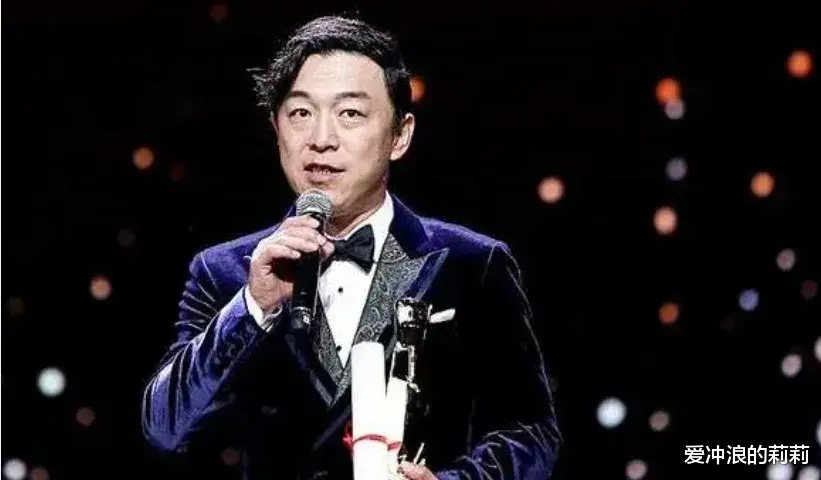 记者问黄渤：高圆圆和林志玲哪个更漂亮？他说了一句话，让全场竖起大拇指