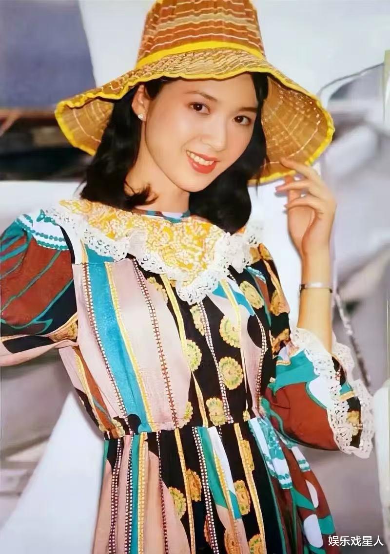 出国享受生活,回国养老安度晚年?这五位明星的算盘打的好