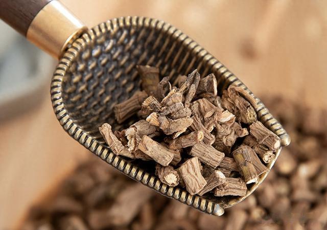 疏肝名药,白开水里放一把,疏肝健脾、调肝和胃,肝上毛病不怕!