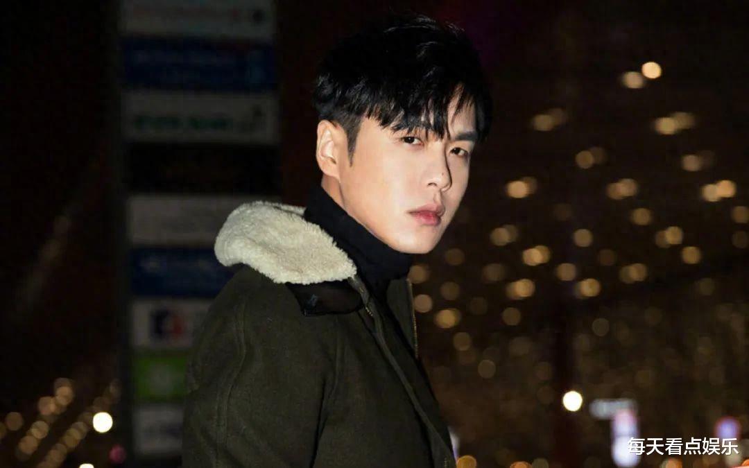 父子对簿公堂,“妹妹”变后妈,“京圈少爷”张若昀的曲折人生