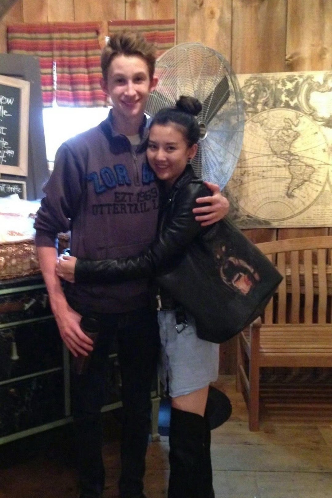 宋祖儿和“洋弟弟”?这瓜,真香!