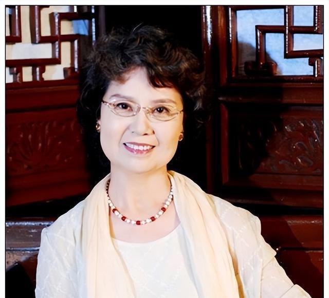 《英雄儿女》60年,朴贞子上了年纪依然优雅,几位男演员都已离世